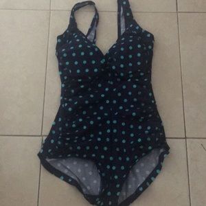 One piece size 8 polkadots